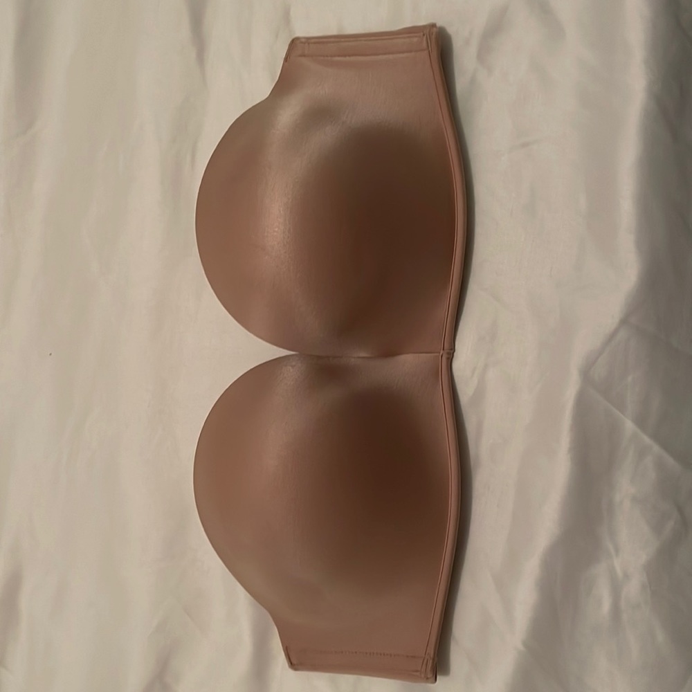 Victoria secret strapless bra 34C gently used